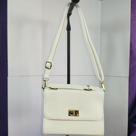 Lt Cream Colored Leather Handbag with Adjustable Crossbody Strap 8"X7" - Picture 2 of 7